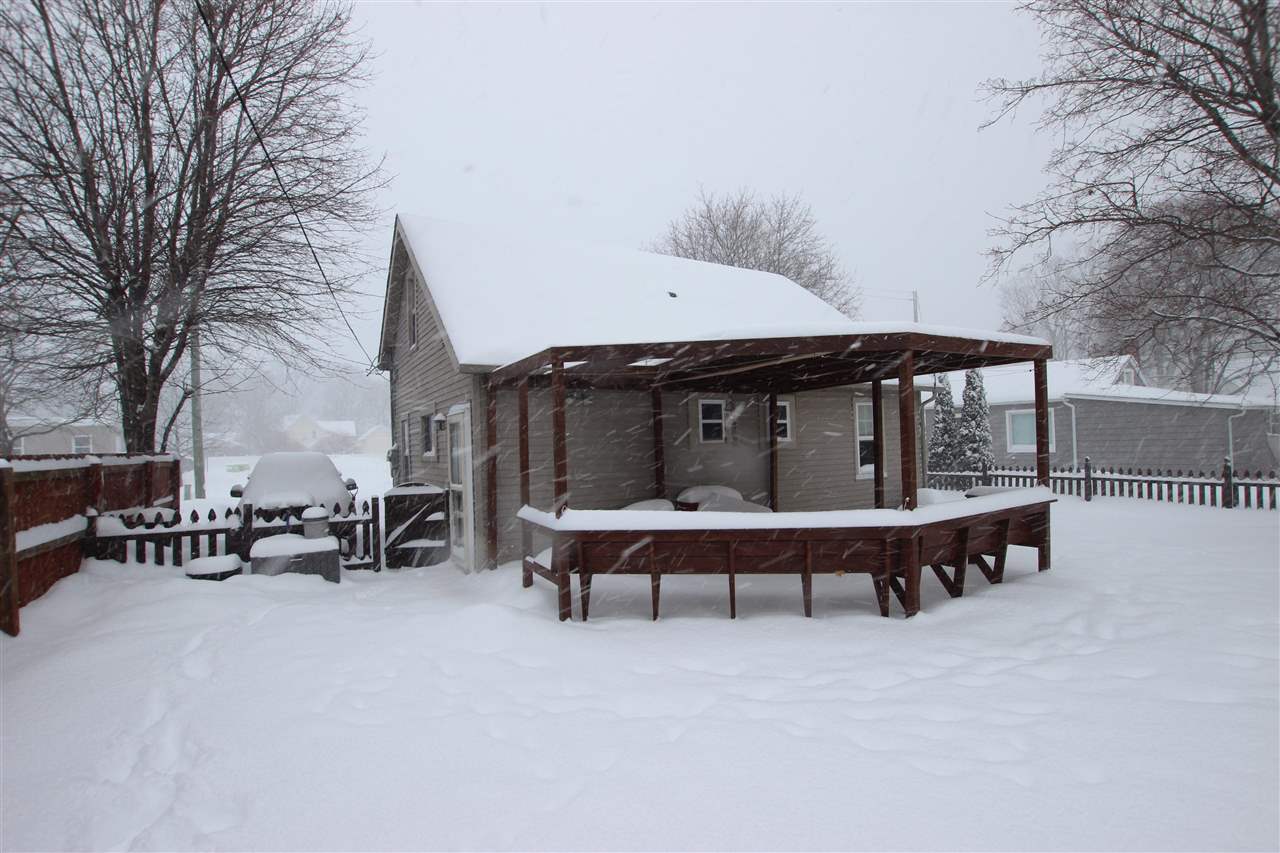 208 E Upright Avenue