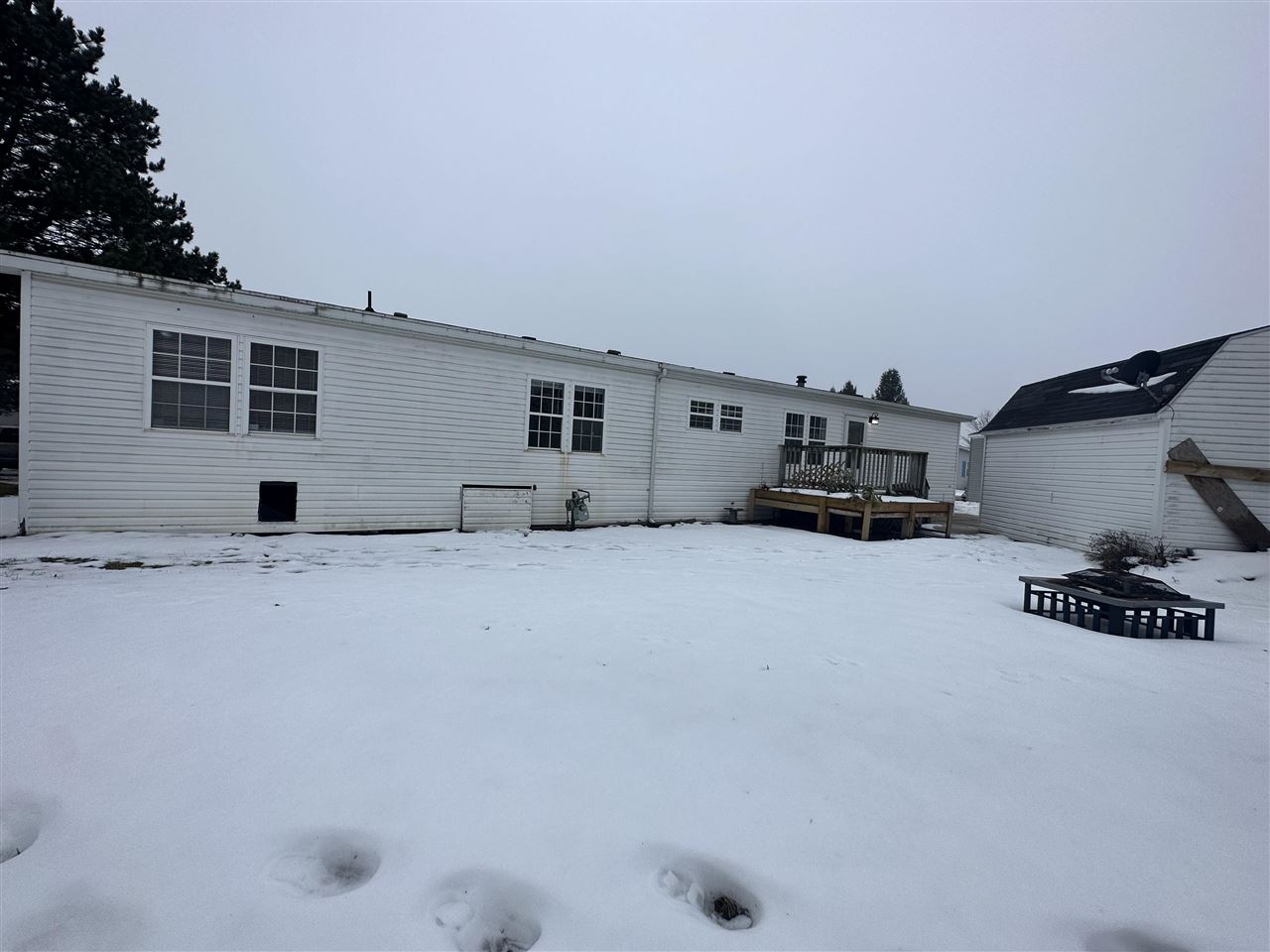 6685 N M-66