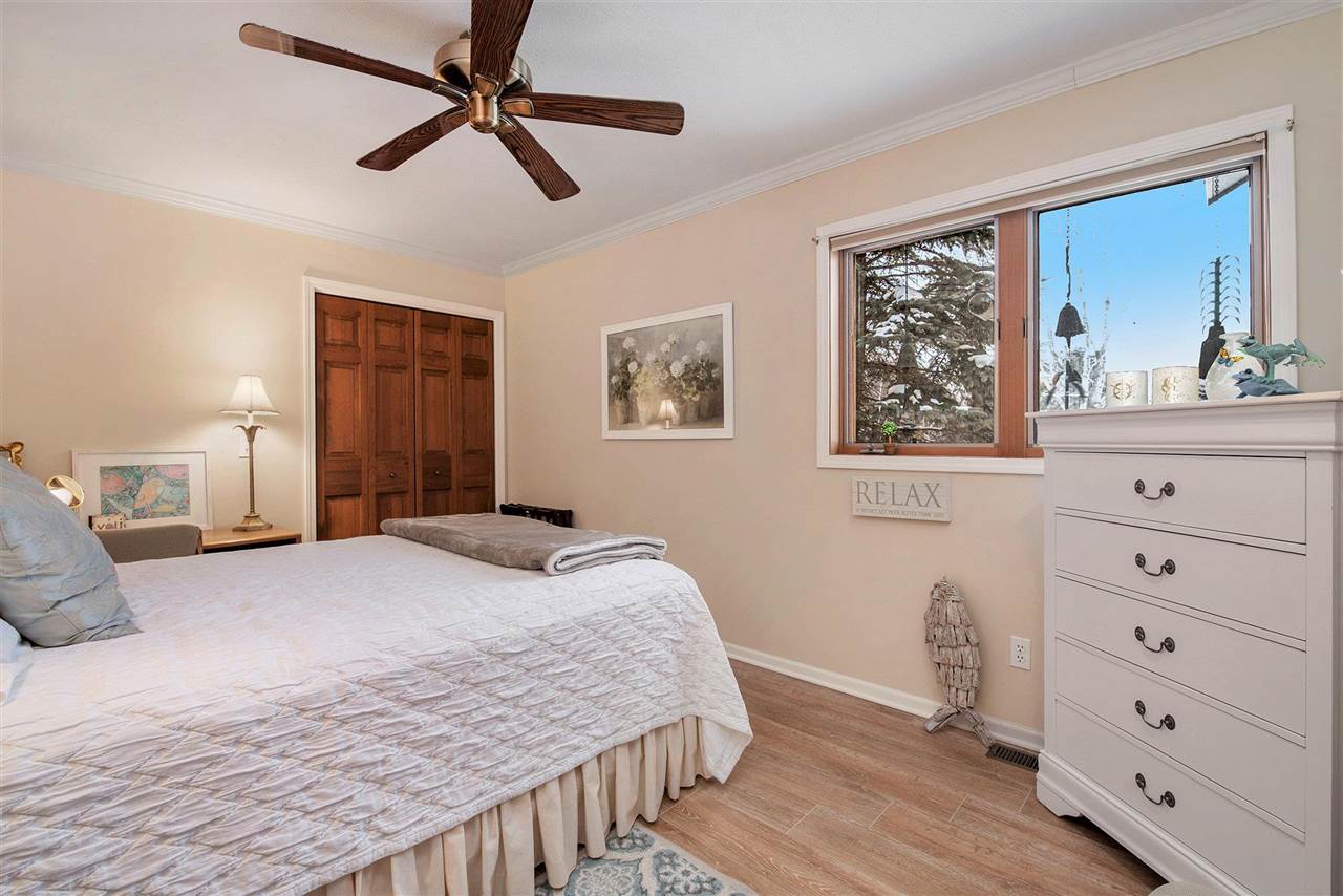 2317 Pinecrest