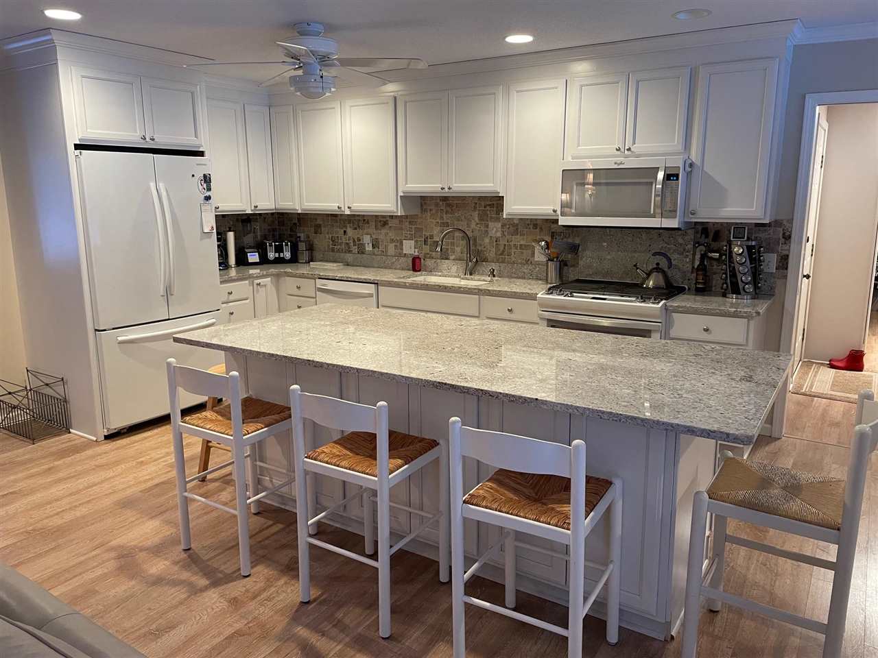 2317 Pinecrest