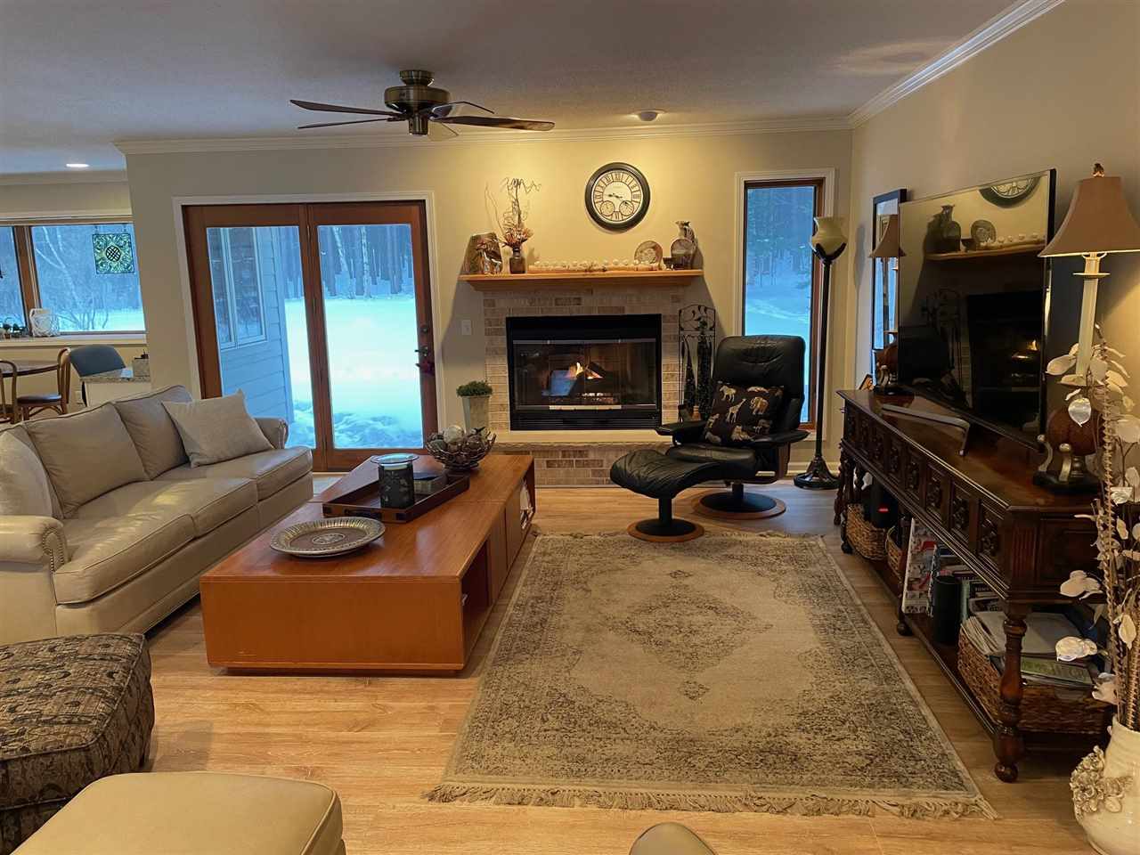 2317 Pinecrest