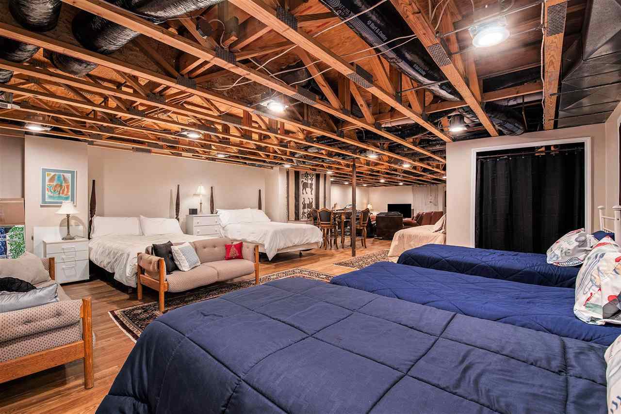2317 Pinecrest