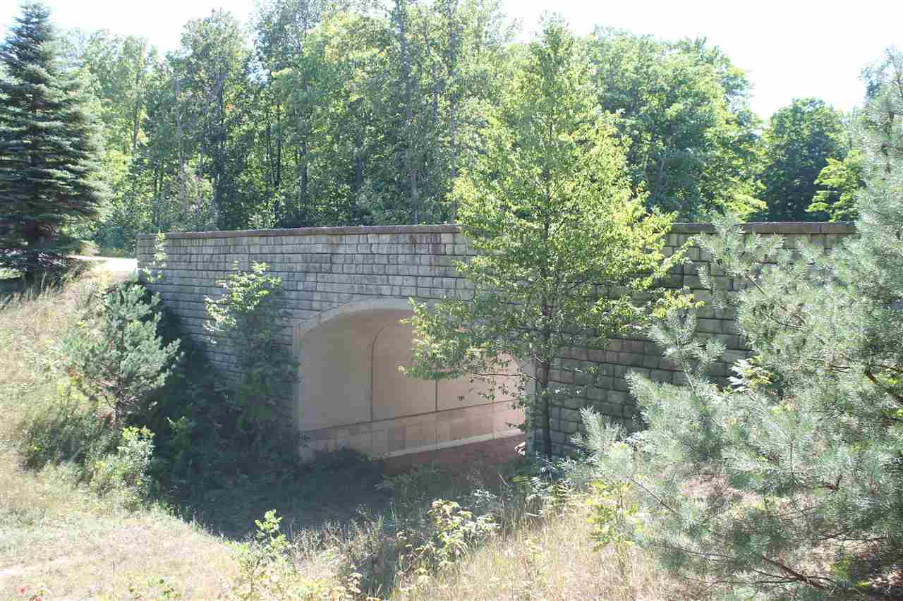 328 Pleasant Ridge Drive