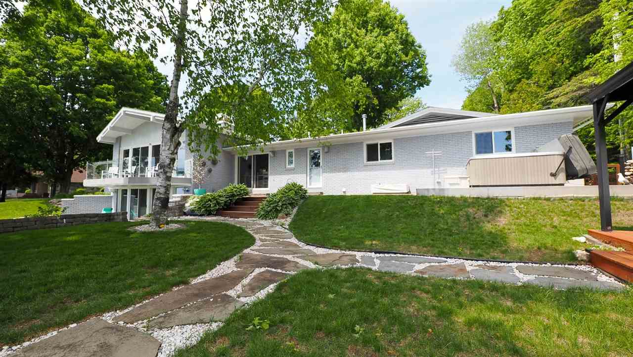 6918 Harbor - Petoskey Road