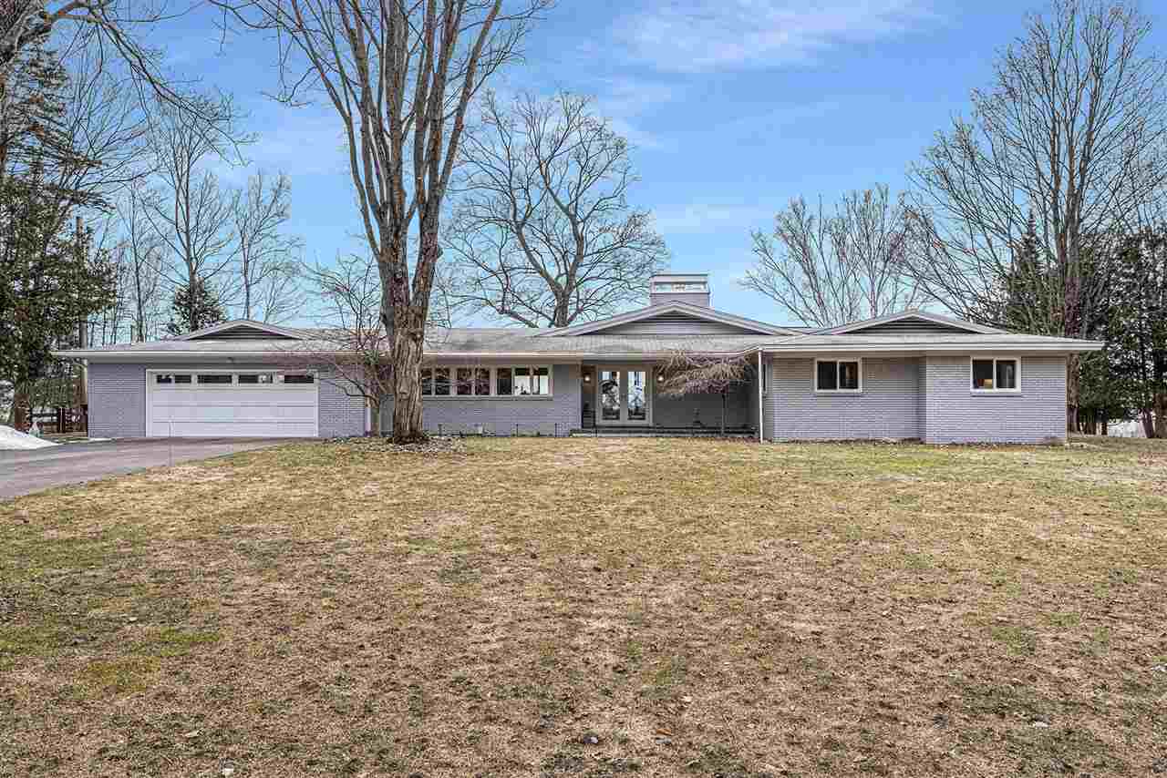 6918 Harbor - Petoskey Road