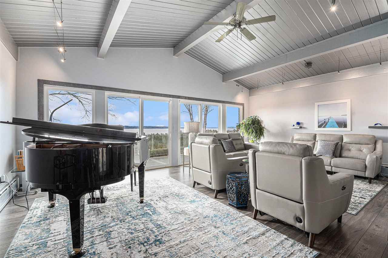 6918 Harbor - Petoskey Road