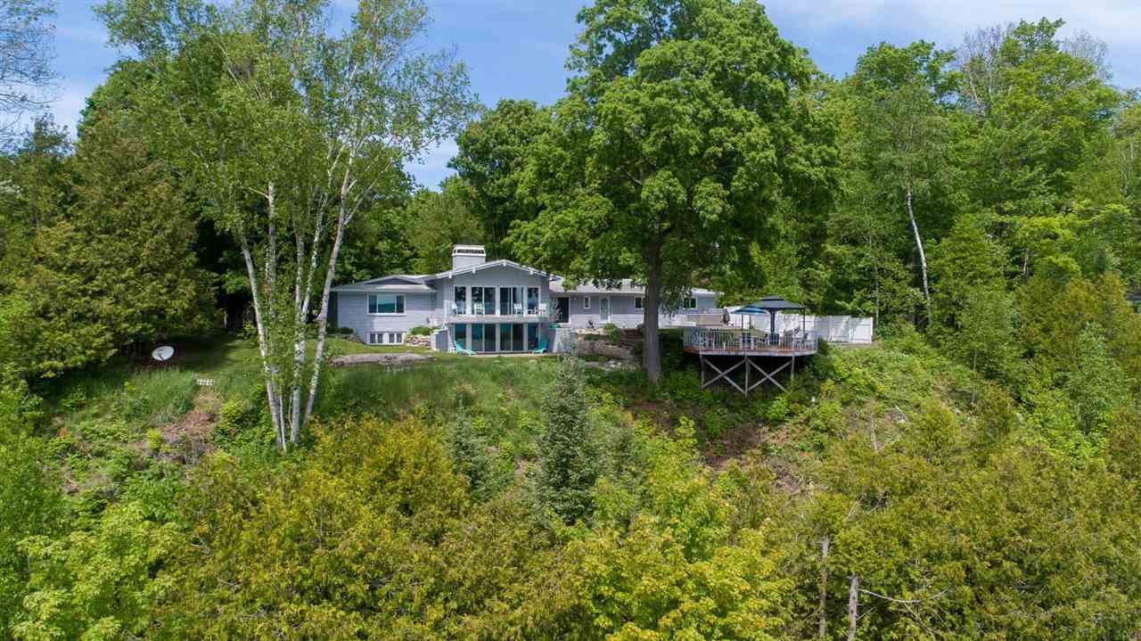 6918 Harbor - Petoskey Road