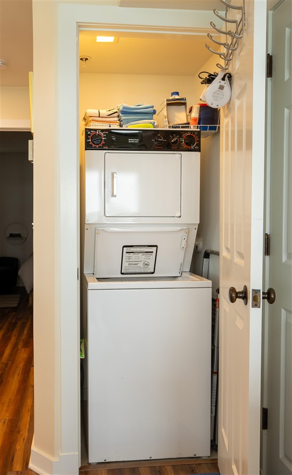 301 Michigan Avenue Unit: 13