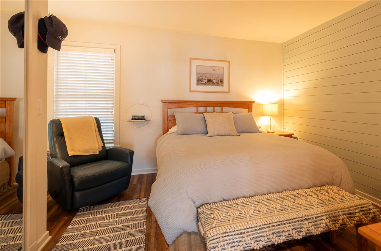301 Michigan Avenue Unit: 13