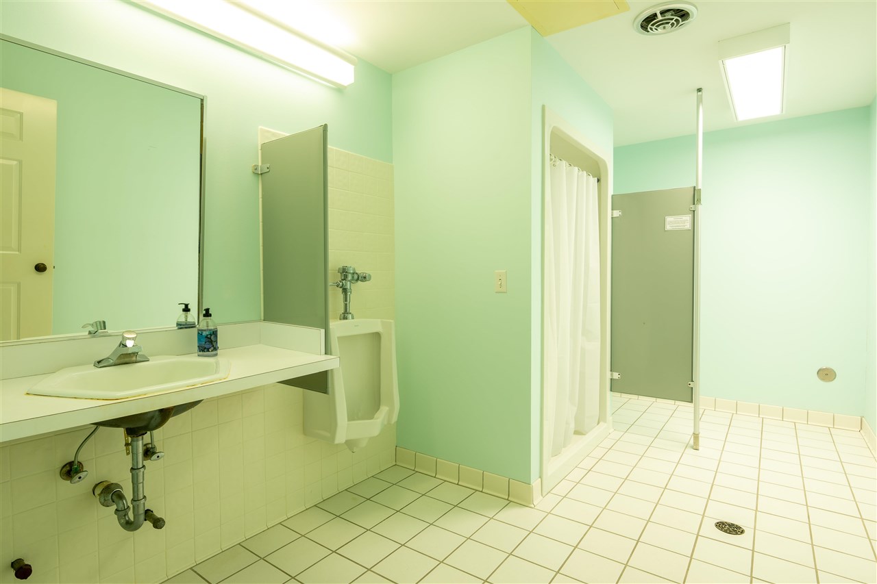 301 Michigan Avenue Unit: 13
