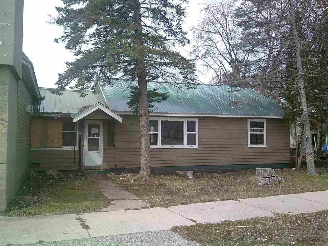 2634 & 3051 Center & State Street