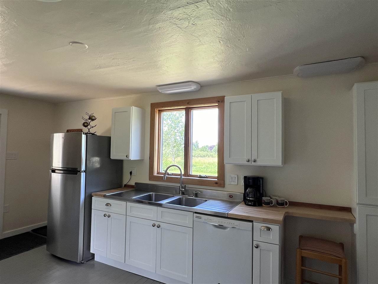 9415 N US 31 Highway