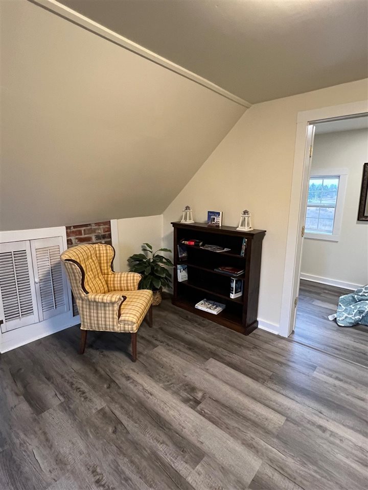 9415 N US 31 Highway