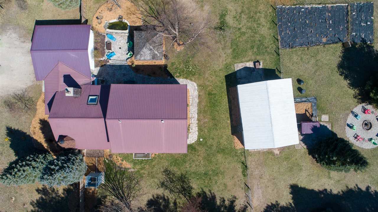 5690 Valley Road