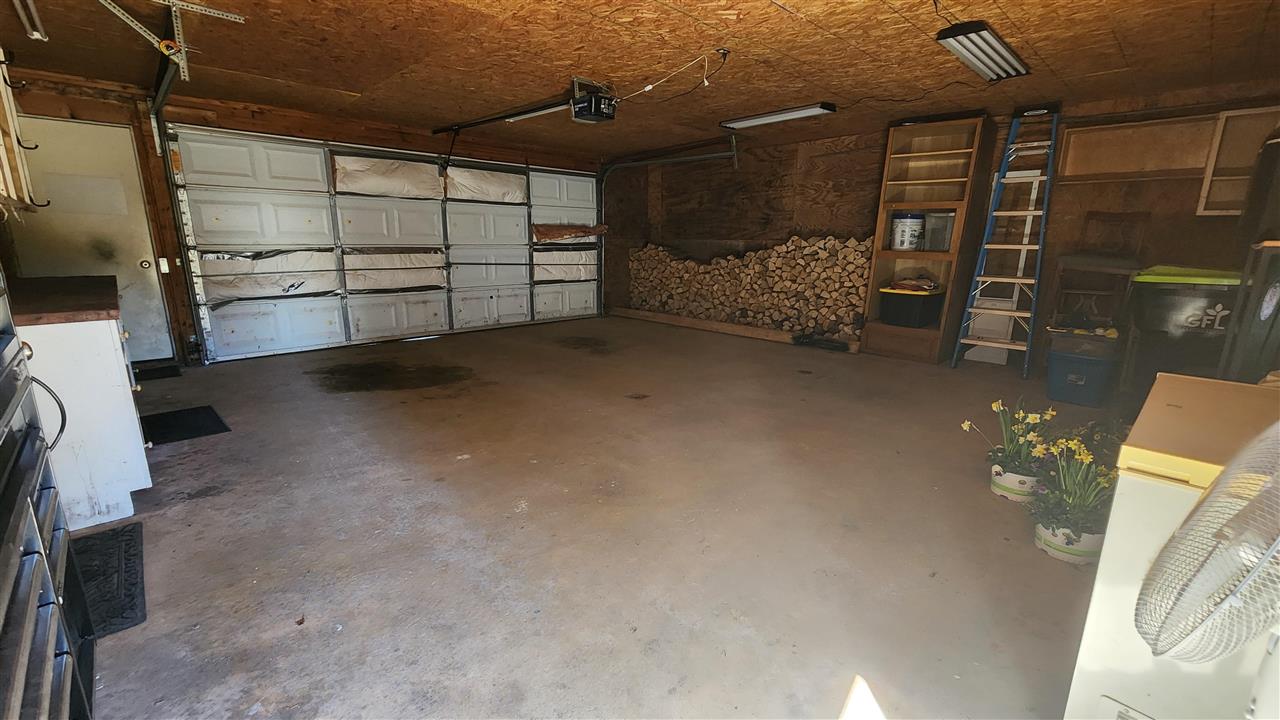 5690 Valley Road
