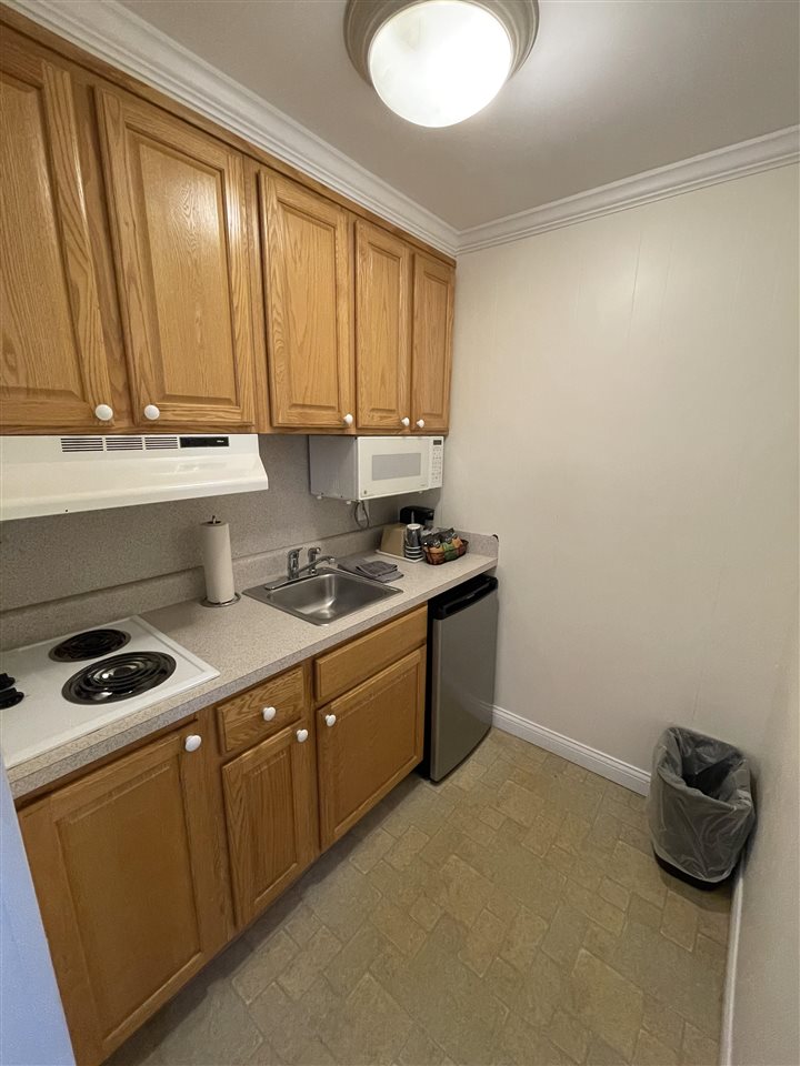 111 Pine River Lane Unit: 21