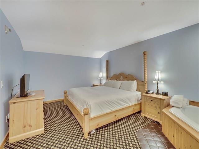 2780 Boyne Mountain Unit: 123 DOOR 339