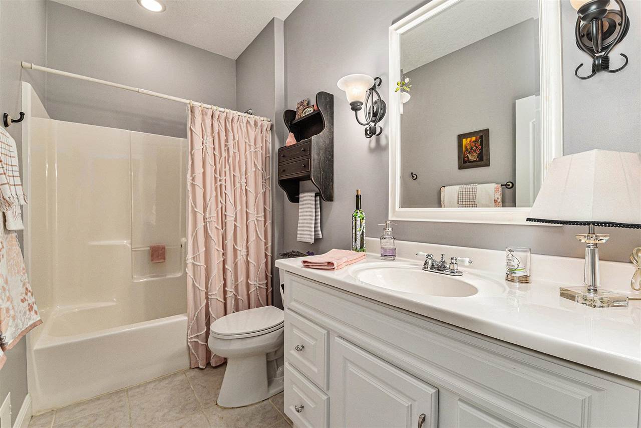 7698 Evergreen Ridge