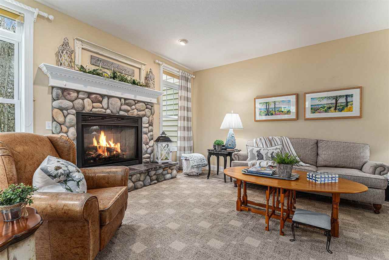 7698 Evergreen Ridge