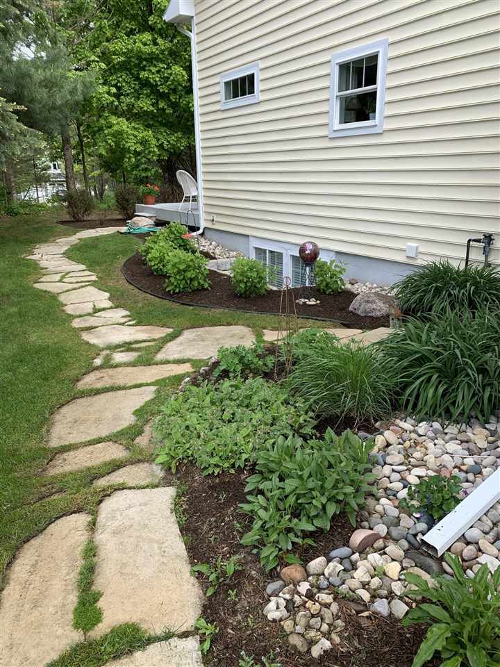 7698 Evergreen Ridge