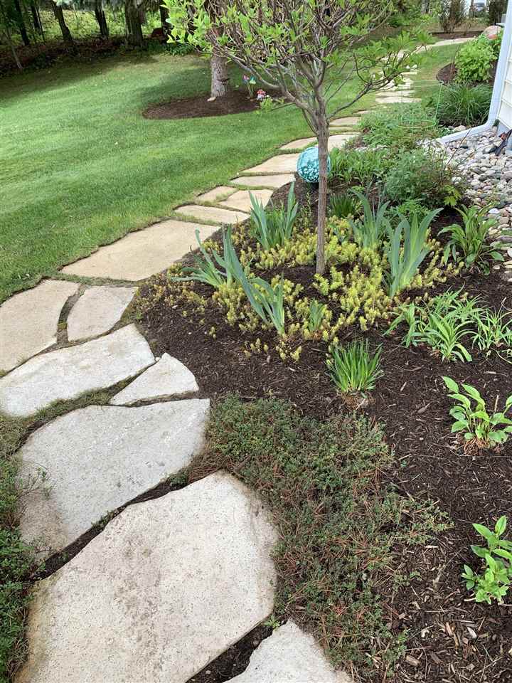 7698 Evergreen Ridge