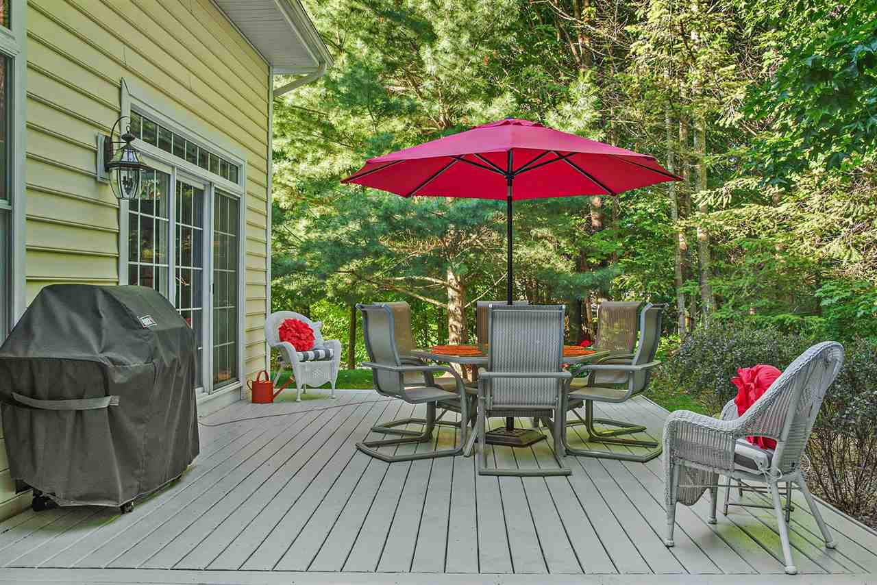 7698 Evergreen Ridge