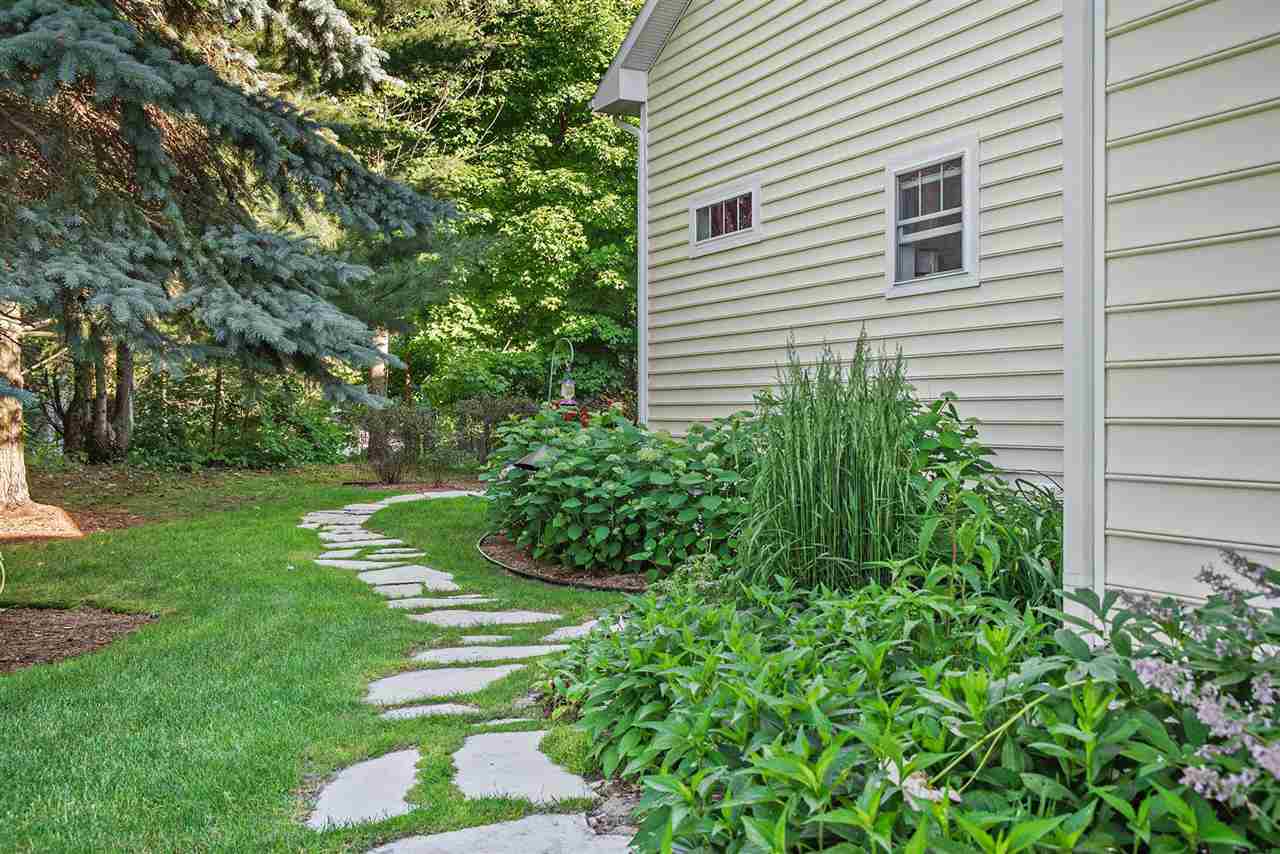 7698 Evergreen Ridge