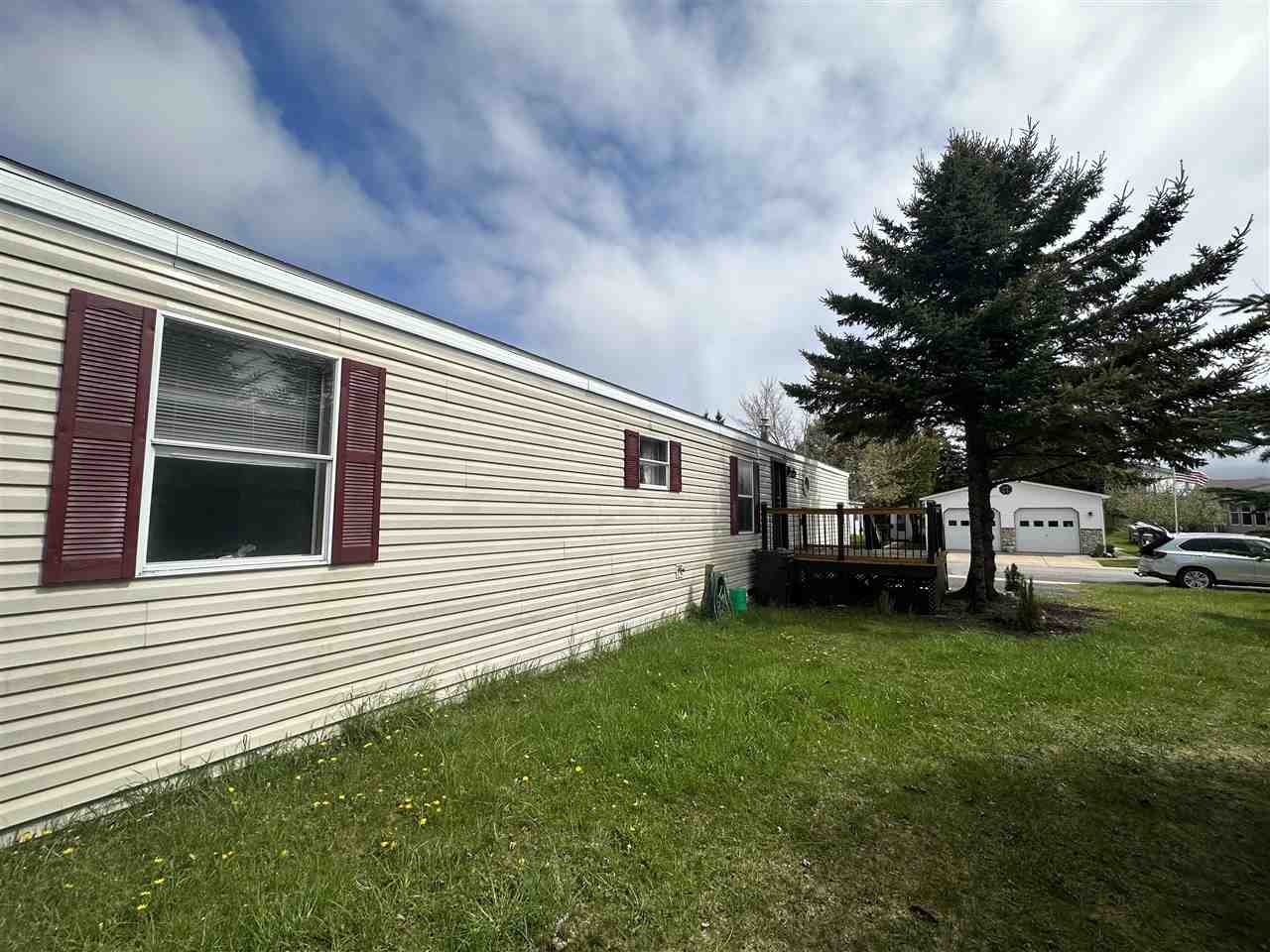 6685 N M-66 Unit: 86