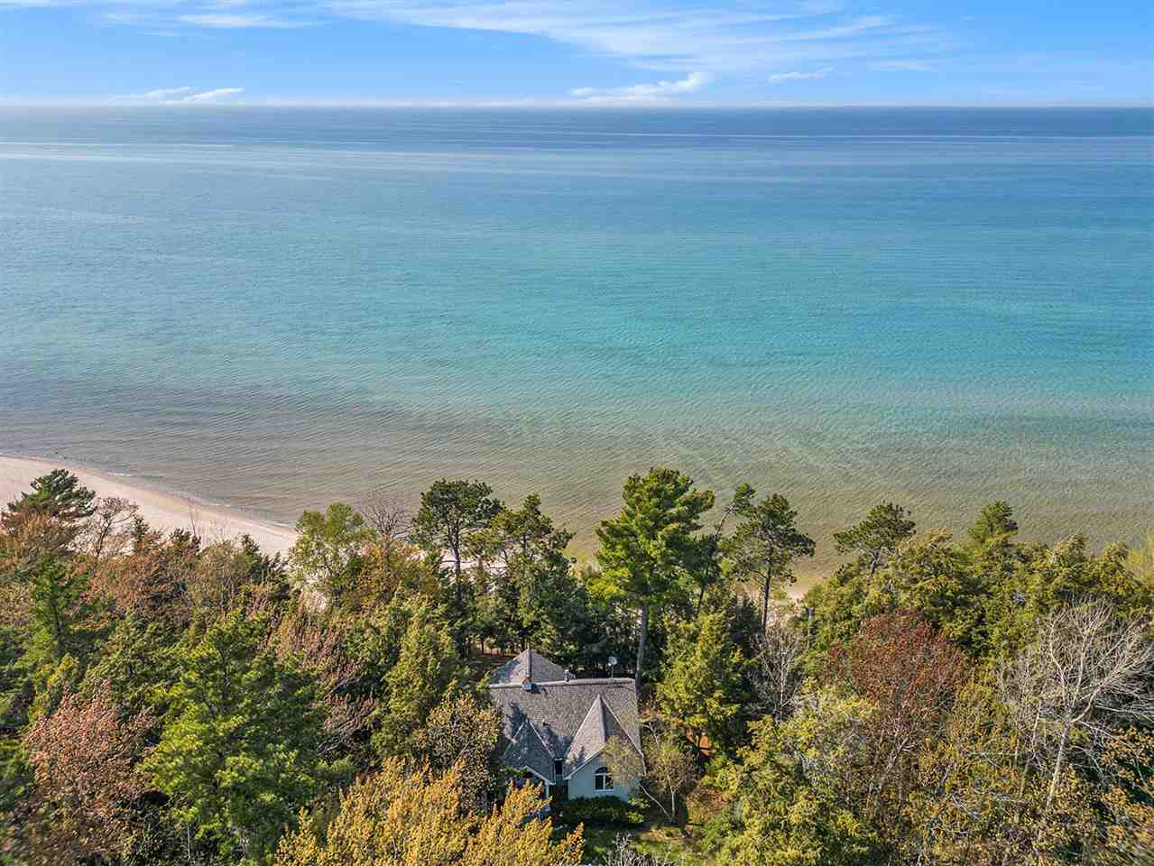 6983 N Lake Shore Dr.