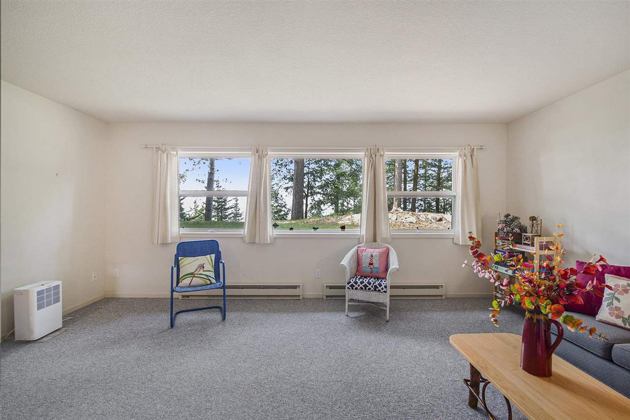 6983 N Lake Shore Dr.