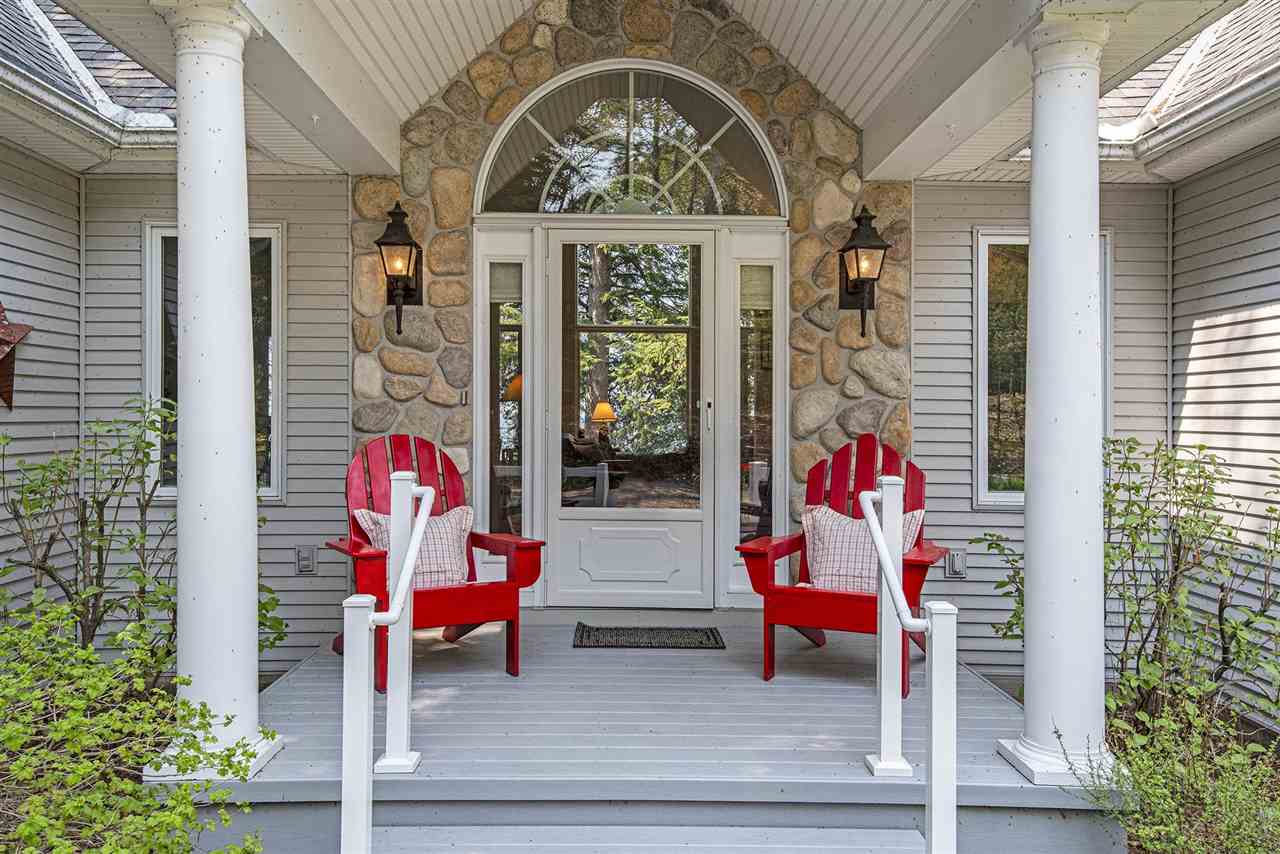 6983 N Lake Shore Dr.