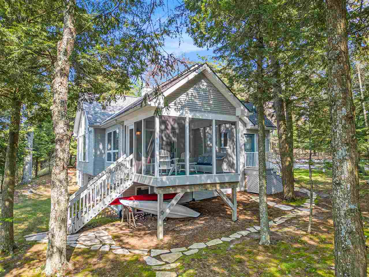 6983 N Lake Shore Dr.