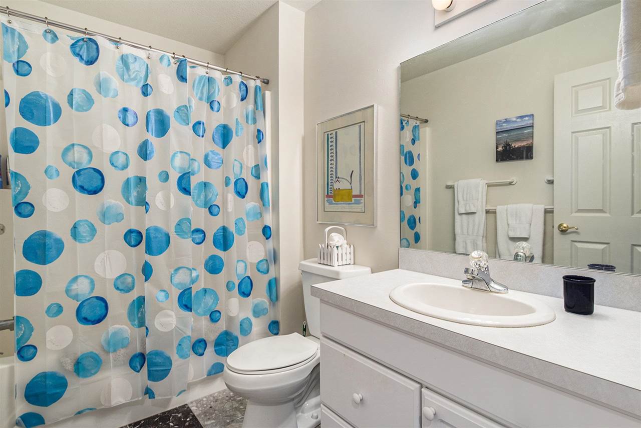 6983 N Lake Shore Dr.