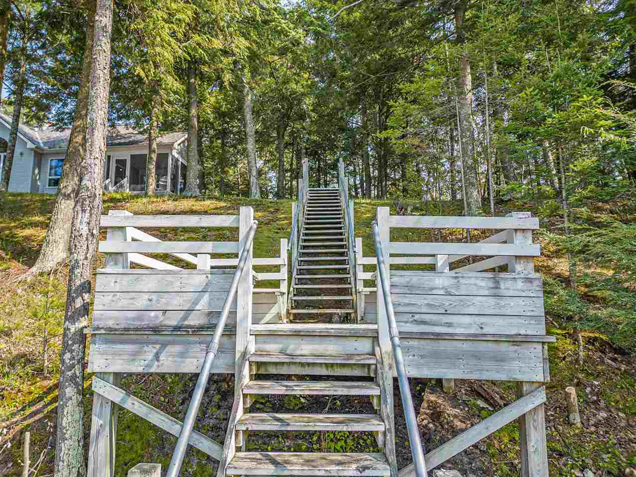 6983 N Lake Shore Dr.