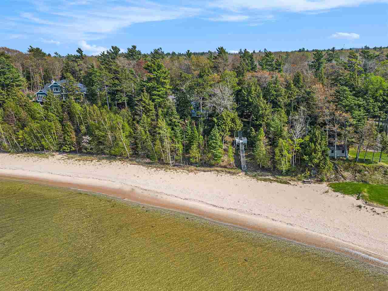 6983 N Lake Shore Dr.