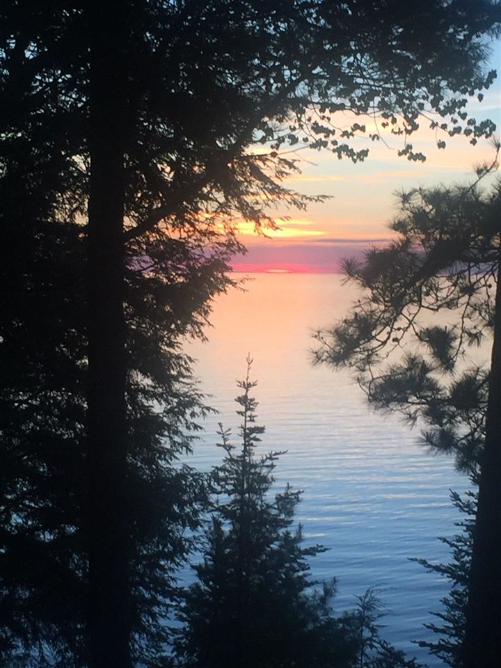 6983 N Lake Shore Dr.