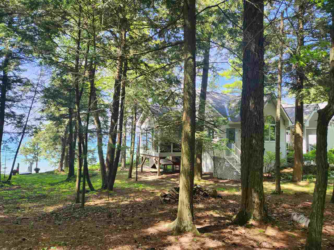 6983 N Lake Shore Dr.