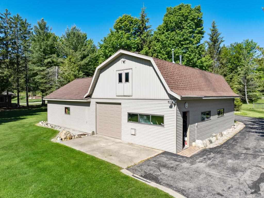 1047 N West Torch Lake Drive