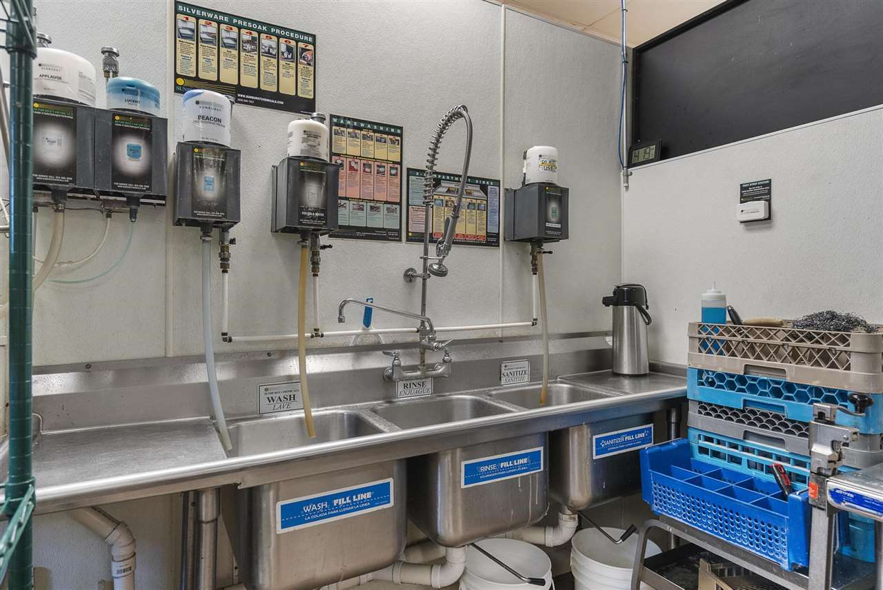 3890 Charlevoix Avenue Unit: 290