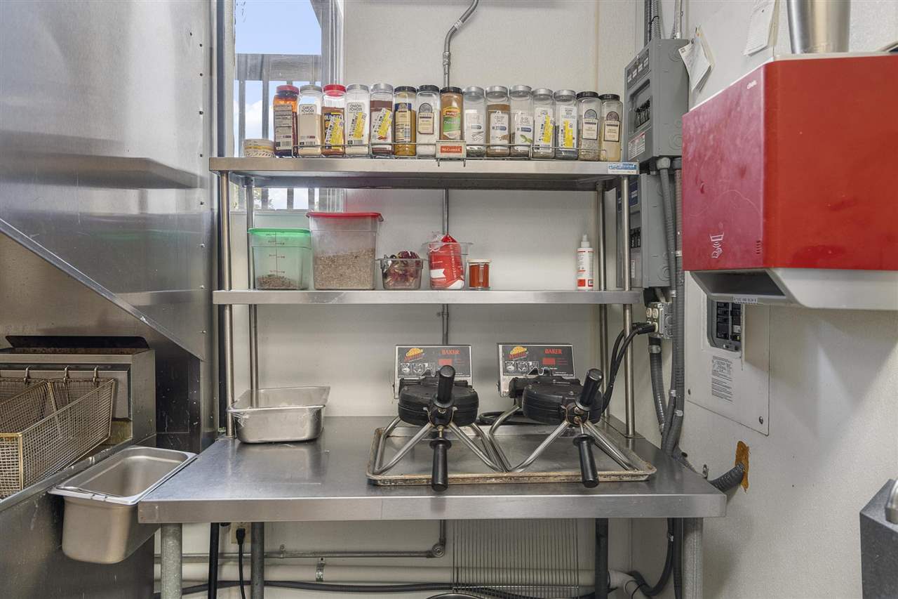 3890 Charlevoix Avenue Unit: 290