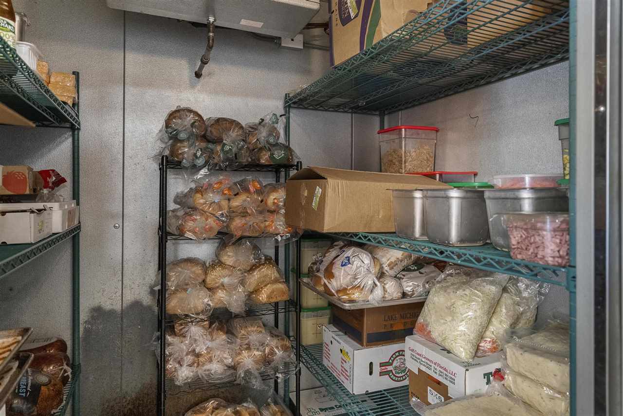 3890 Charlevoix Avenue Unit: 290