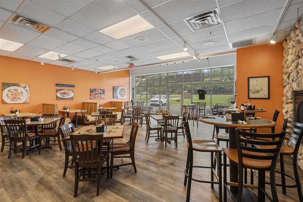 3890 Charlevoix Avenue Unit: 290