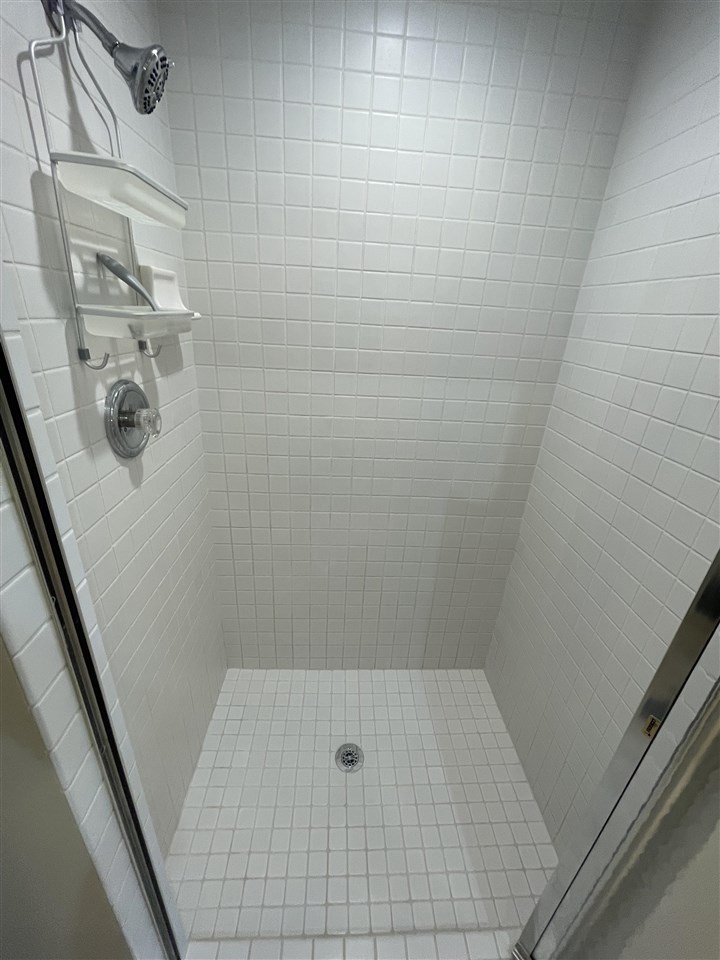 417 Bridge Street Unit: 203