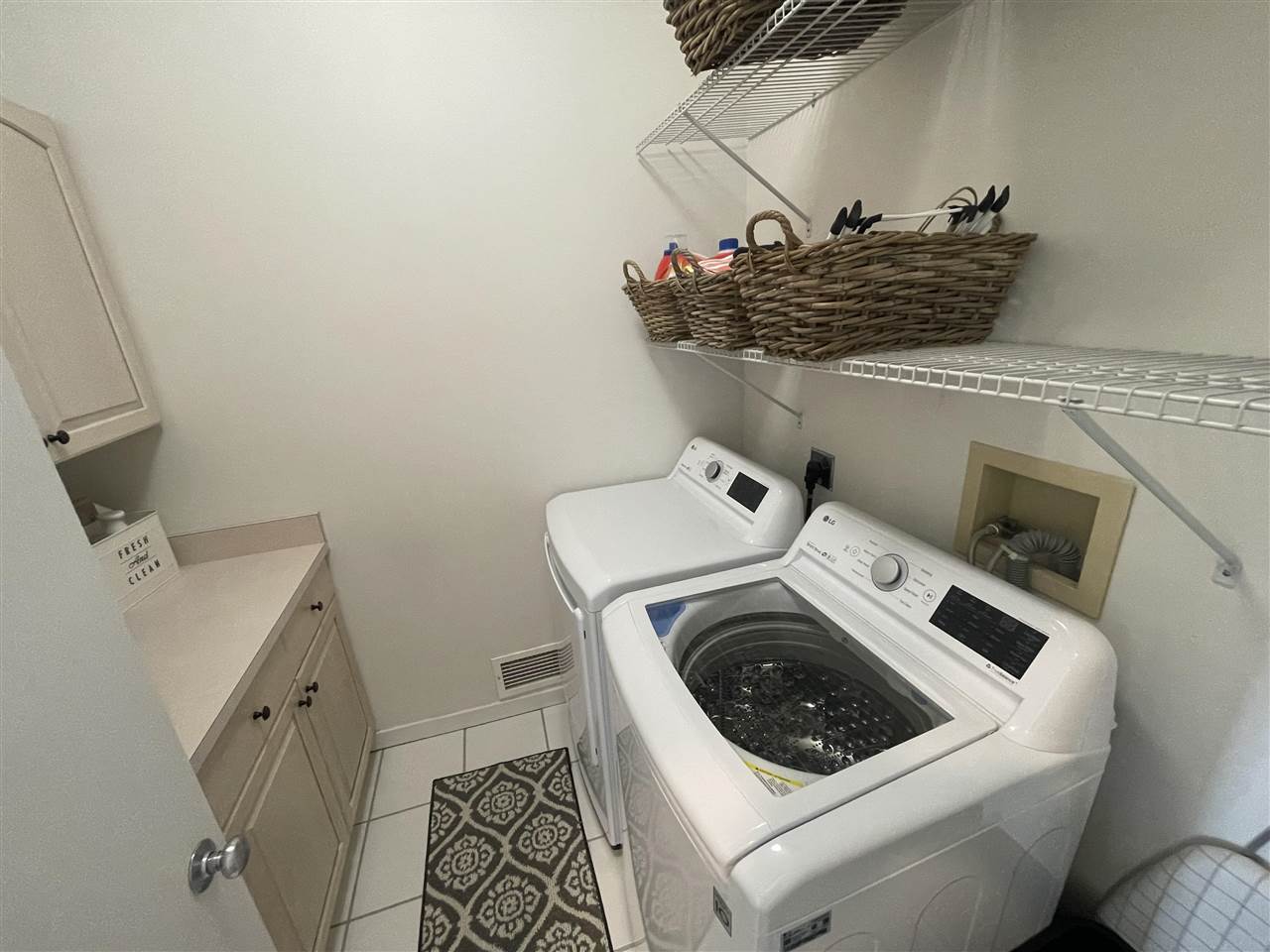 417 Bridge Street Unit: 203