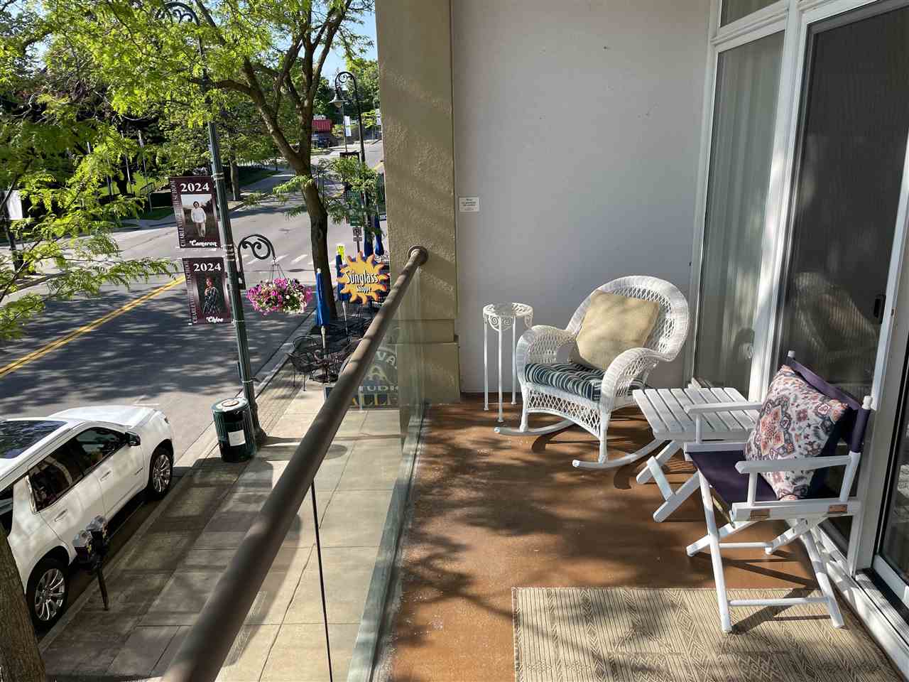 417 Bridge Street Unit: 203
