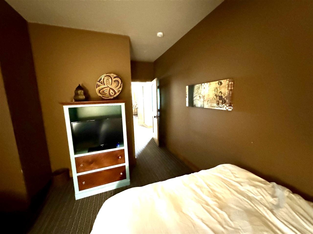 1710 E Strasse Unit: Unit# 7308