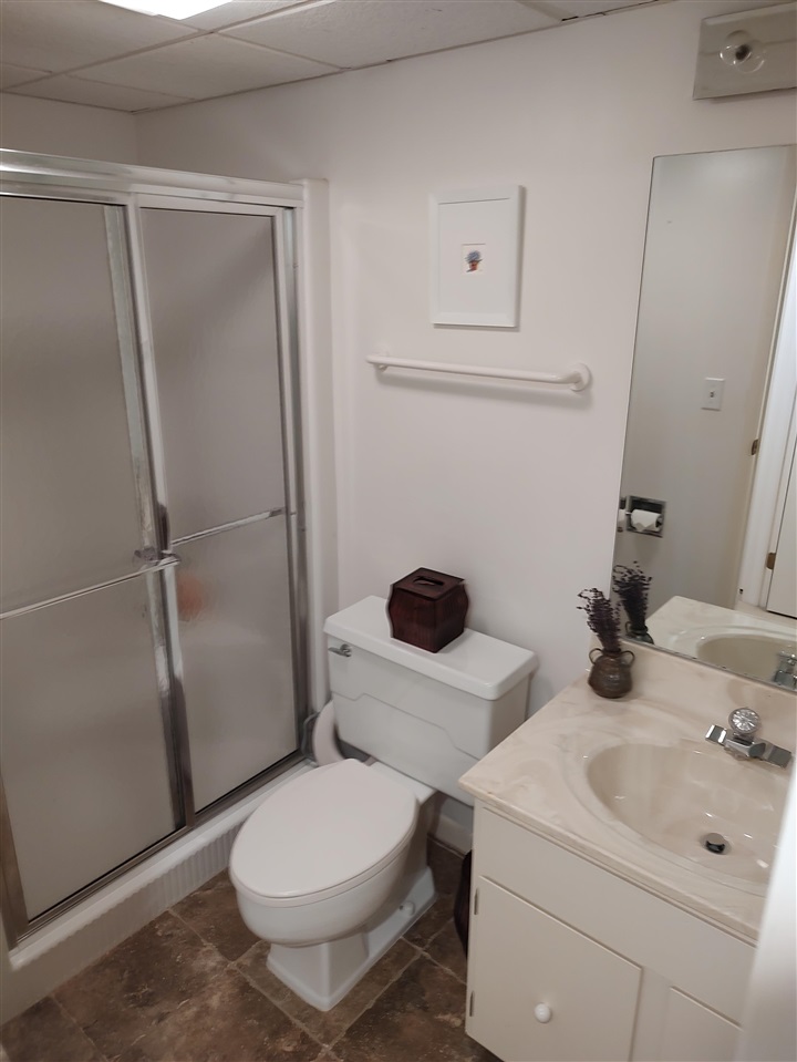 103 W Dixon Unit 202 Avenue Unit: 202