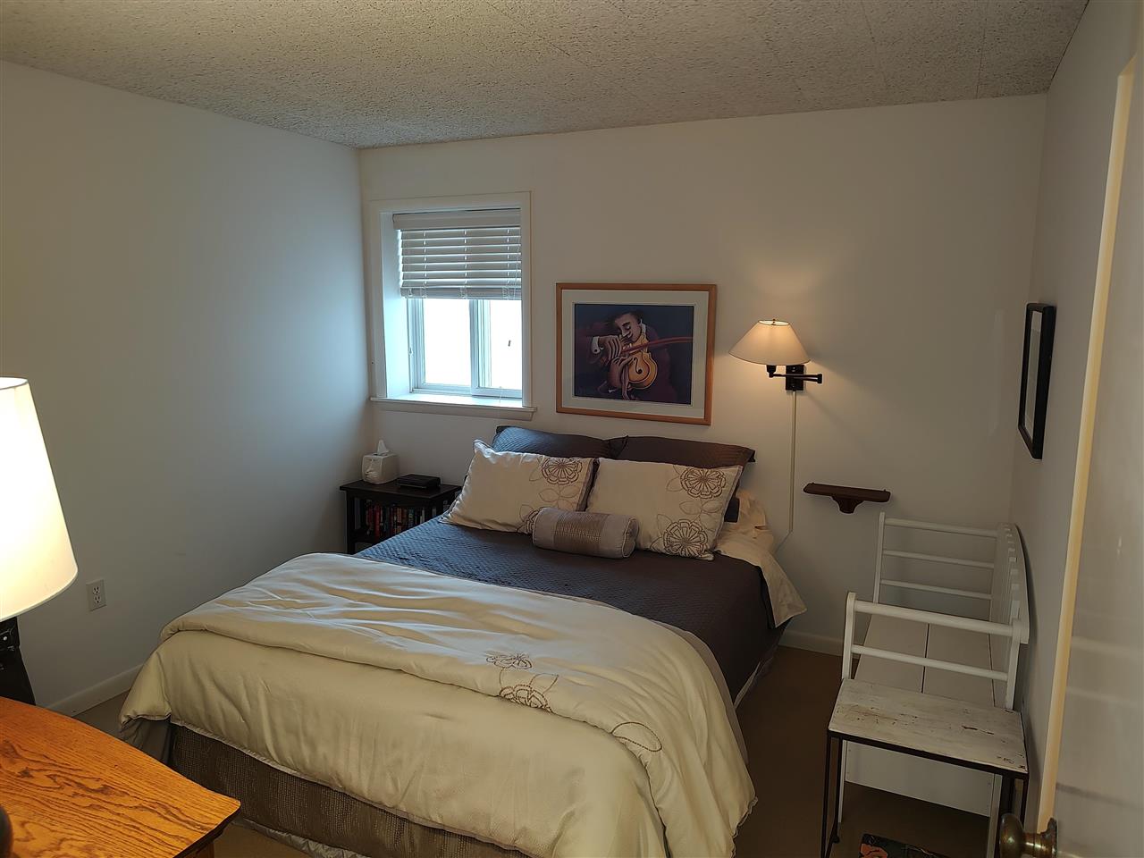 103 W Dixon Unit 202 Avenue Unit: 202