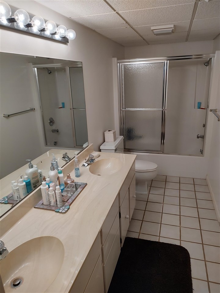 103 W Dixon Unit 202 Avenue Unit: 202