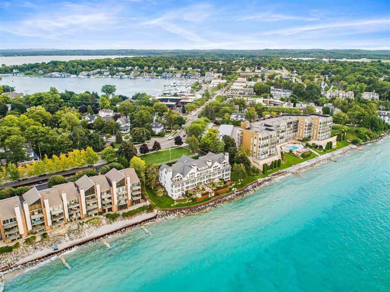 103 W Dixon Unit 202 Avenue Unit: 202